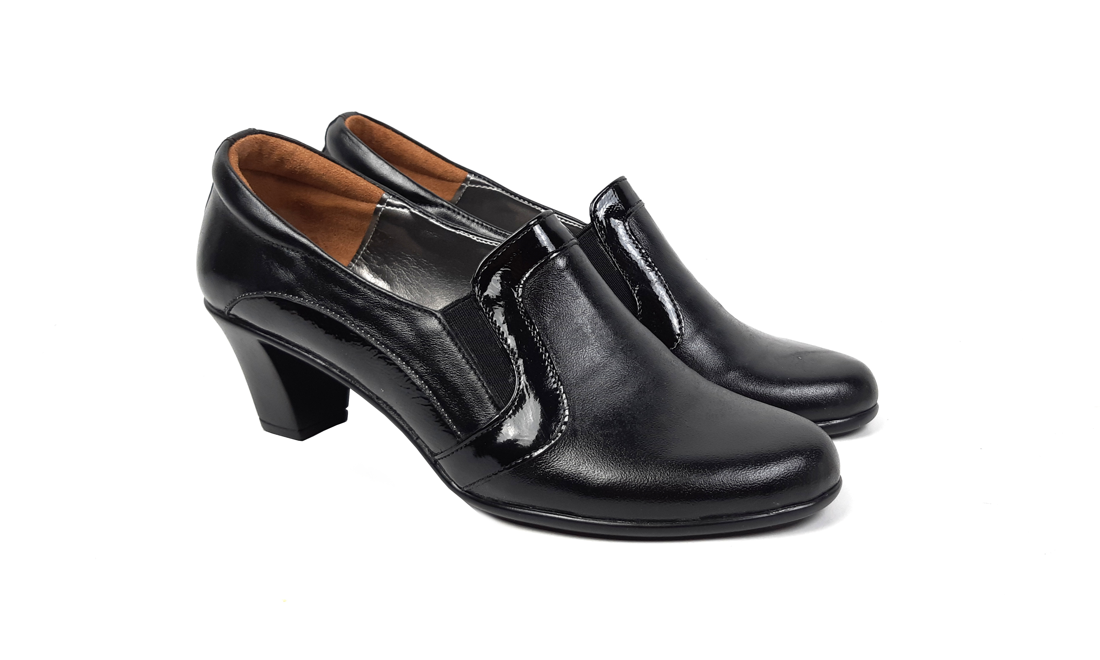 Oferta marimea 38, 40 - Pantofi de dama, eleganti, din piele naturala, cu toc de 5 cm - LP72LACN