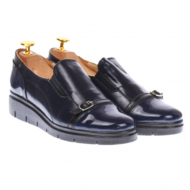 Oferta marimea 38 - Pantofi dama model casual din piele naturala, in combinatie cu piele lac, bleumarian, foarte comozi, - LP103BLMLAC