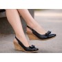 Pantofi dama decupati piele naturala cu varf lacuit – Eleganta atemporala