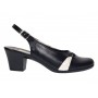 Pantofi eleganți de damă, tip slingback, cu toc gros stabil și design modern în combinație negru-alb. Ideali pentru ținute office sau casual.