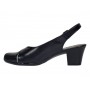 Pantofi eleganți de damă, tip slingback, cu toc gros stabil și design modern în combinație negru-alb. Ideali pentru ținute office sau casual.