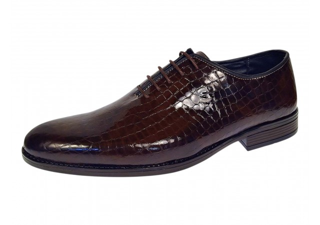 Pantofi barbati maro croco lac cu sireturi si finisaj lucios elegant