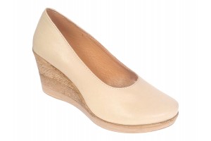 Pantofi dama casual din piele naturala Nude cu talpa tip pana P3550ND