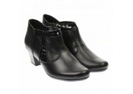 Oferta marimea 35 - Botine dama din piele naturala, cu fermoar, negre - L5BT