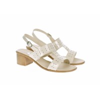 Oferta 40 Sandale dama din piele naturala lacuita de culoare bej  - S7LACBEJ